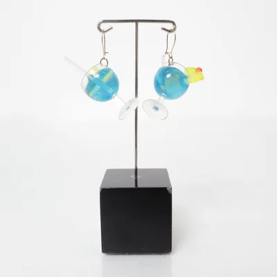 Örhängen (Blå, Gul, Transparent) från SAS Okänd metall