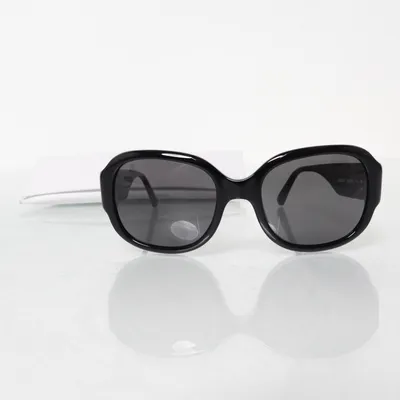 Solglasögon (Svart) från Filippa K