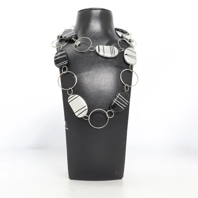 Collier (Noir, Argent) de Gemini Métal inconnu