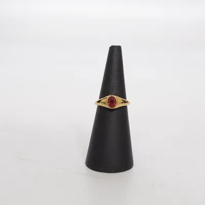 Ring (Guldfärgad, Röd) Okänd metall