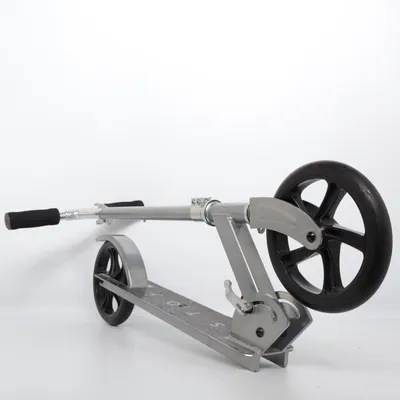 Sparkcykel (Silverfärgad, Svart) från Stoy