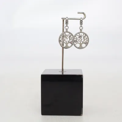 Charm (Silver) Unknown metal