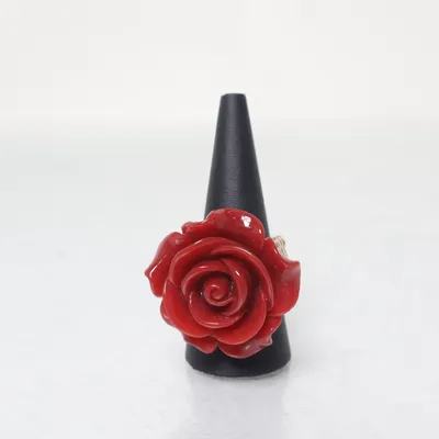 Ring (Gold, Red) Unknown metal
