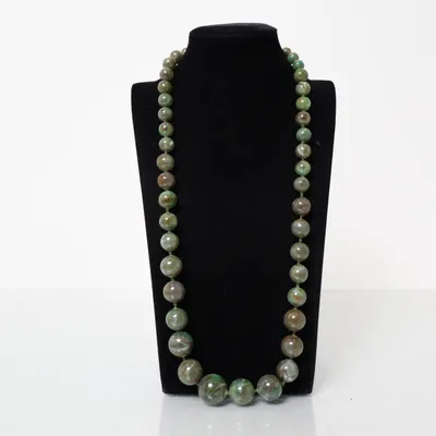 Halsband (Grön) Okänd metall