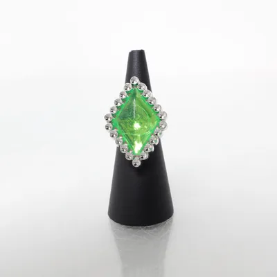 Ring (Sølv, Grøn) Plast