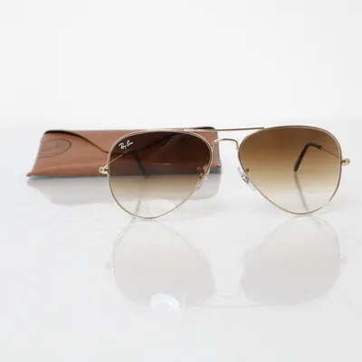 Solglasögon (Beige, Guldfärgad) från Ray-Ban