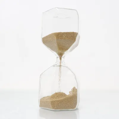 Hourglass (White)