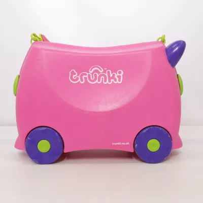 Resväska (Rosa, Blå, Grön) från Trunki