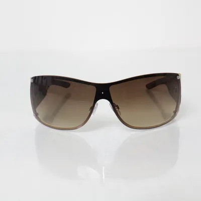 Solglasögon (00672803) från Stradivarius