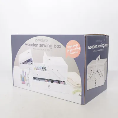 Boîte à couture (Wooden Sewing Box) de Panduro