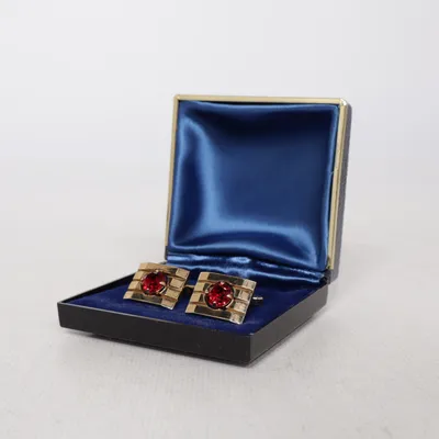 Boutons de manchette (Or, Rouge) Métal inconnu