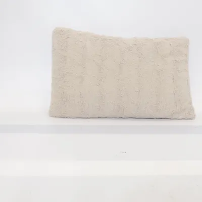 Prydnadskudde (MYGGBLOM) från Jysk Polyester