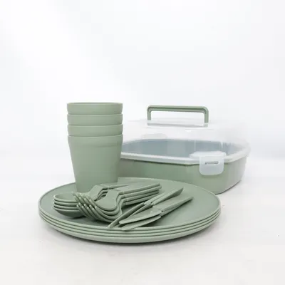 Tableware set (Green) from Home Creation