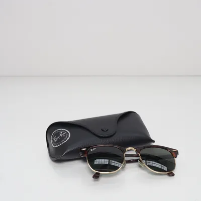 Glasögon (RB 3016) från Ray-Ban