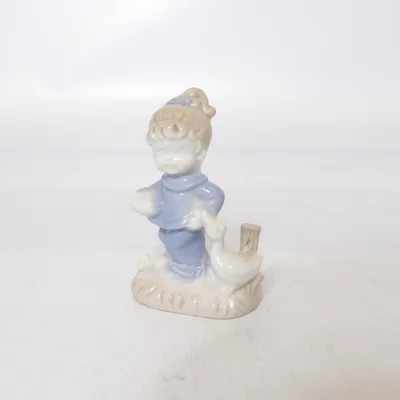 Figur (Blå, Grå)