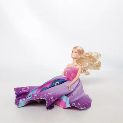 Poupée (Violet, Rose, Multicolore) de Barbie