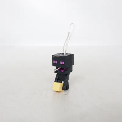 Leksaksfigur (Enderman) från Minecraft