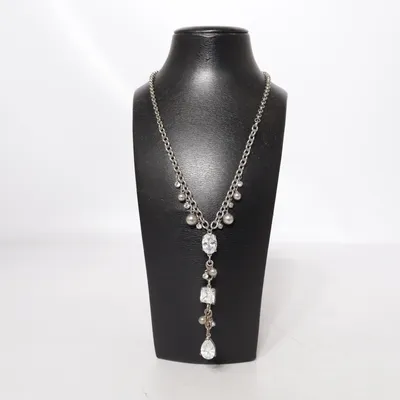 Halsband (Silverfärgad) från Victoria Okänd metall