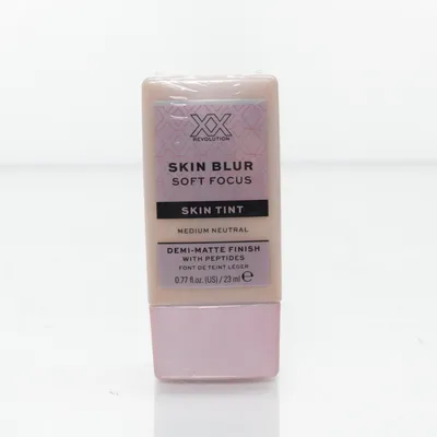 Foundation (SKIN BLUR SOFT FOCUS) van Revolution