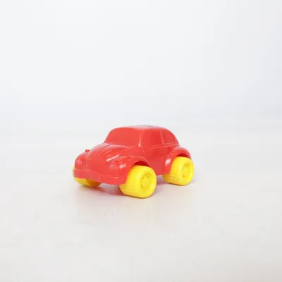 Leksaksbil (Röd, Gul) från Sibylla