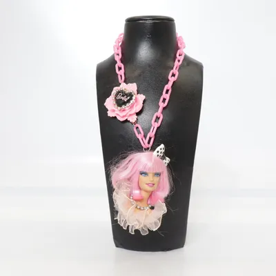 Halsband (Rosa, Svart, Vit) från Barbie Okänd metall