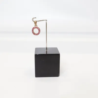 Hänge (Rosa) Okänd metall