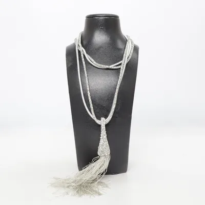 Halsband (Silverfärgad) från Urban Mist Okänd metall