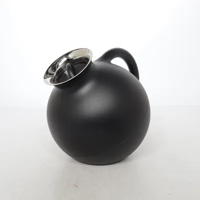 Thermoskanne (Vacuum Jug) von Eva Solo