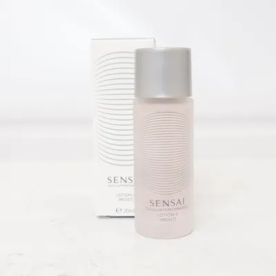 Body lotion (Lotion II (Moist)) från Sensai