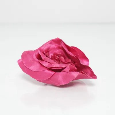 Broche (Rood) Onbekend materiaal