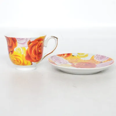 Tasse (Mehrfarbig) von Basic Collection