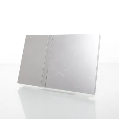 Spelkonsol (Silverfärgad)