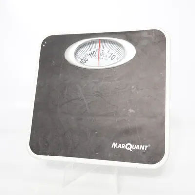 Personvåg (Svart) från MarQuant