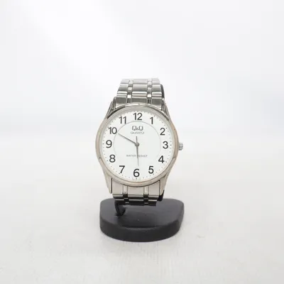 Wristwatch (Silver) from Q&Q