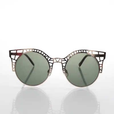 Solglasögon (Guldfärgad) från Quay Australia