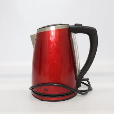 Vattenkokare (Röd, Svart, Silverfärgad) från OBH Nordica