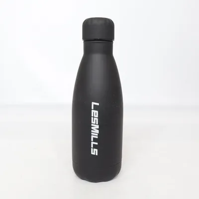 Vattenflaska (Svart) från LesMills
