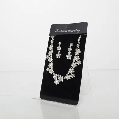 Smyckesset (Silverfärgad) Okänd metall