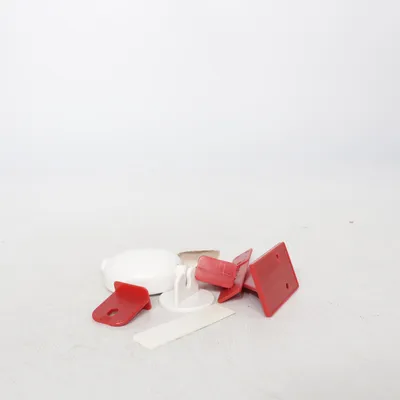Child lock (White, Red) from Reer