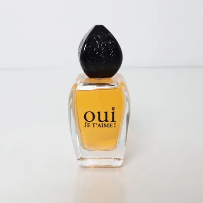Eau de Parfum (JE T'AIME!) från Oui
