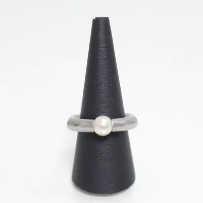 Ring (Silverfärgad, Vit) från Luna Okänd metall