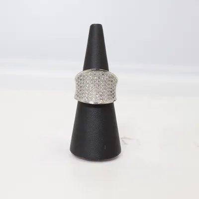 Ring (Silverfärgad) Okänd metall