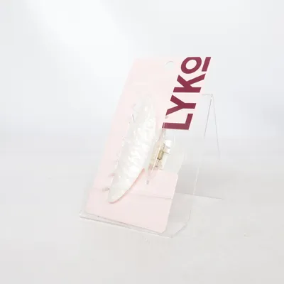 Hair clamp (White Cloud Acrylic) from Lyko