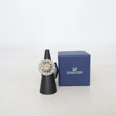Ring (Silverfärgad) från Swarovski Okänd metall