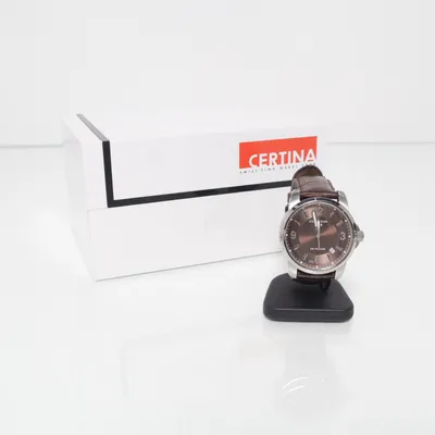 Polshorloge (Bruin) van Certina