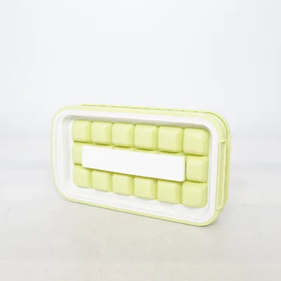 Ice cube tray (Pop) from Icebreaker