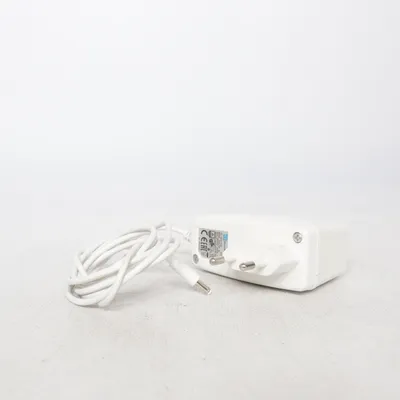 Telefoon oplader (2ABL030F EU) van Channel Well Technology