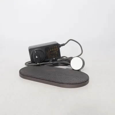 Wireless charger (Drop Xl Watch Edition) from Native Union