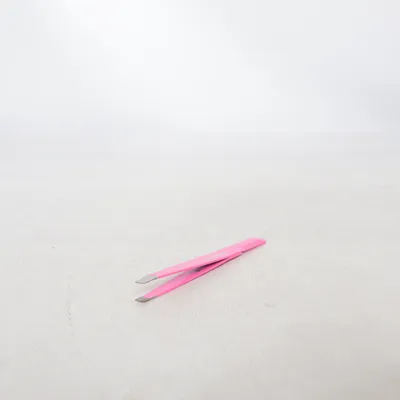 Pince à épiler (Rose) de Sephora