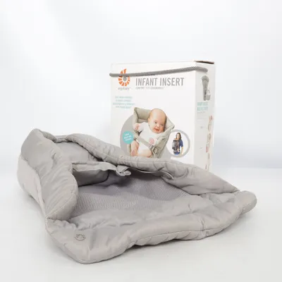 Infant insert (Cool Mesh Infant Insert) from Ergobaby